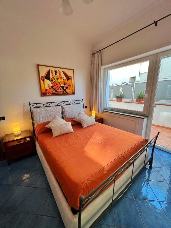 Augusto Capri Apartment Bagian luar foto